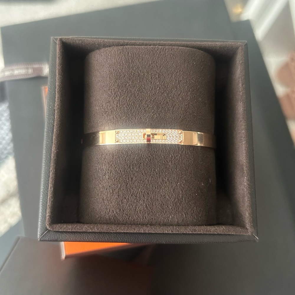 Hermes 18k rose gold diamond pm Kelly pave  Bracelet SH cdc with receipt